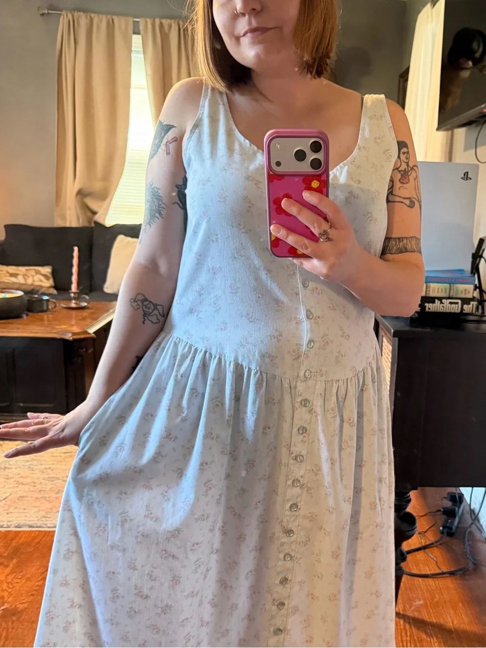 Vintage Bridgerton Style Floral Cotton Button-Front Nightgown - Picture 4 of 5